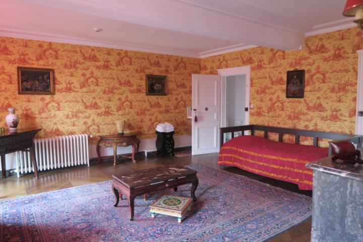 Chateau De Vitry-La-Ville Exterior photo